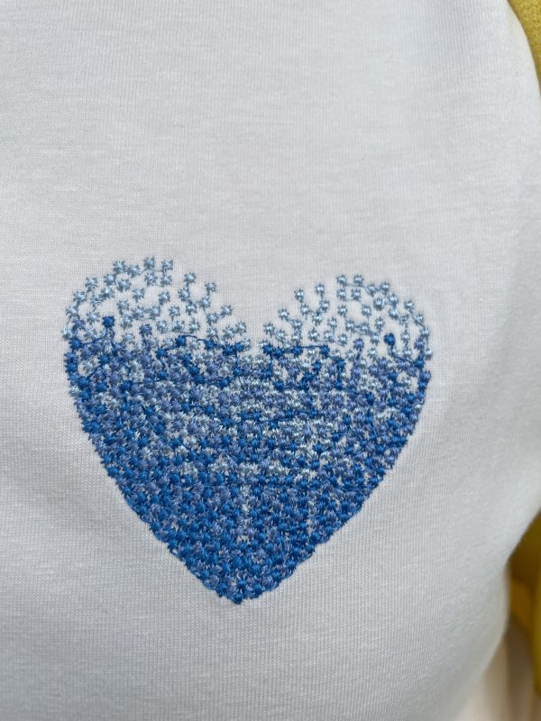 T-shirt coeur bleu – Image 3