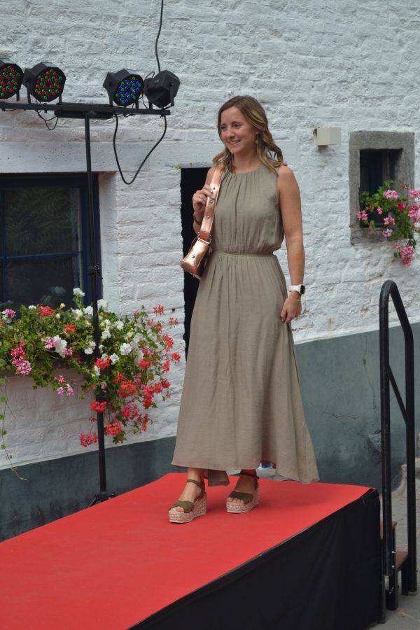 Robe Giulia kaki