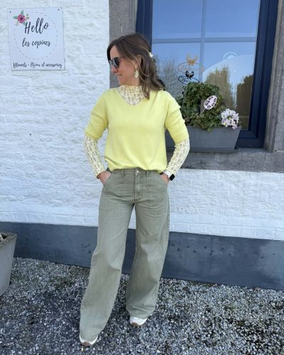 Pull Louane jaune