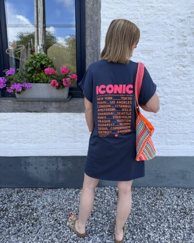 Robe Iconic bleu marine