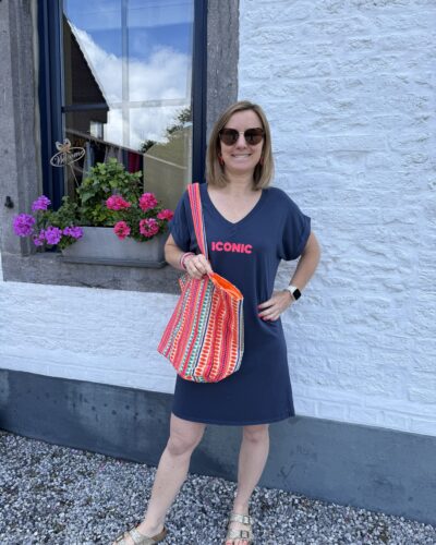 Robe Iconic bleu marine